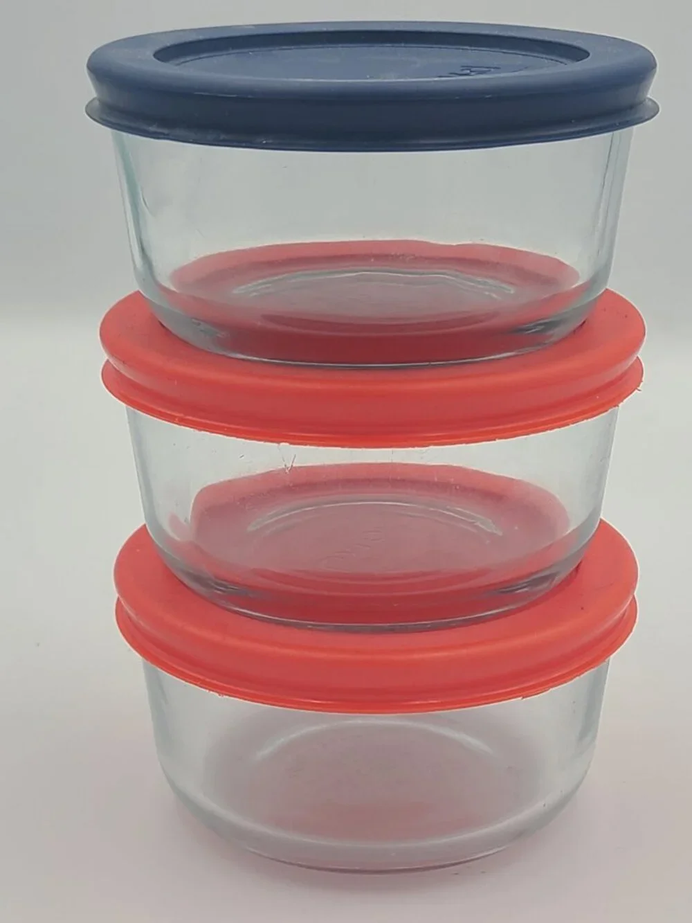 Pyrex bowls are